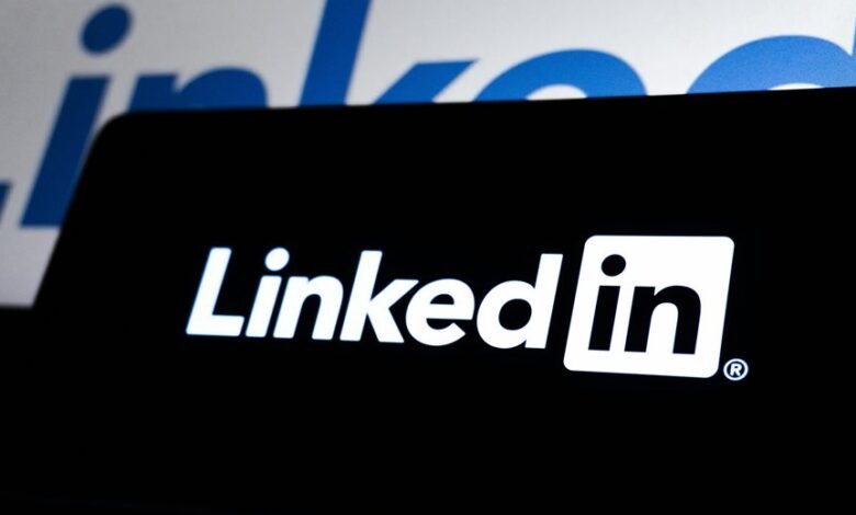 dynamic online network platform identification